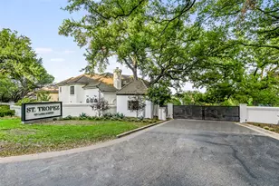 1910 Rue de Saint Tropez, Austin, TX 78746 - Photo 22