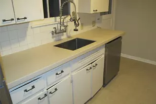 7 Scott Crescent, Austin, TX 78703 - Photo 4