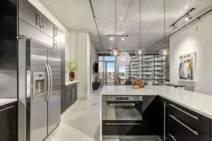 800 W 5th St, Austin, TX 78703 - Photo 14