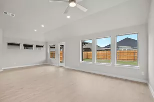 115 Mandeville Dr, Hutto, TX 78634 - Photo 6