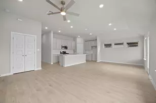 115 Mandeville Dr, Hutto, TX 78634 - Photo 6