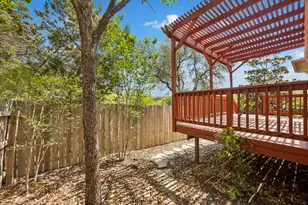 6705 Covered Bridge Dr, Austin, TX 78736 - Photo 30