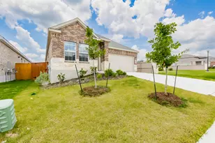 202 Cibolo Creek Loop, Bastrop, TX 78602 - Photo 2