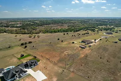 200 Stonehouse Drive, Liberty Hill, TX 78642 - Photo 12