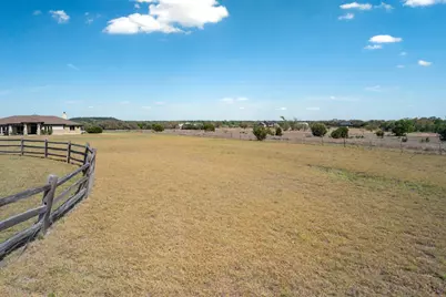 200 Stonehouse Drive, Liberty Hill, TX 78642 - Photo 20