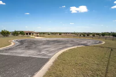 200 Stonehouse Drive, Liberty Hill, TX 78642 - Photo 18