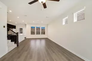 2500 Forest Creek Dr, Round Rock, TX 78665 - Photo 4