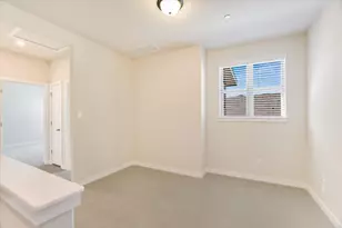 2500 Forest Creek Dr, Round Rock, TX 78665 - Photo 20