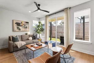 2104 E 2nd St, Austin, TX 78702 - Photo 2