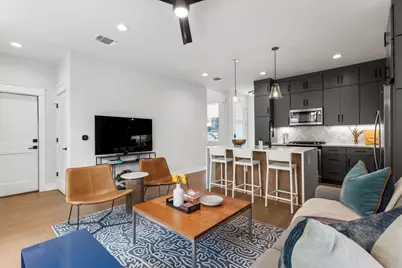 2104 E 2nd Street #2, Austin, TX 78702 - Photo 4