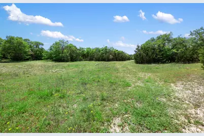 1633 County Road 255, Georgetown, TX 78633 - Photo 1