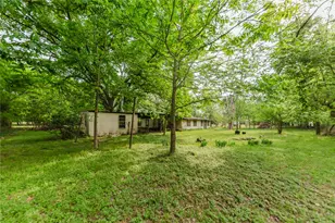 262 Hwy 95 S, Smithville, TX 78957 - Photo 8