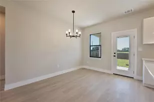 105 Sweet Clover Wy, Johnson City, TX 78636 - Photo 6