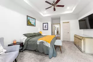 205 Hanauma Dr, Bastrop, TX 78602 - Photo 20