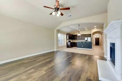 1614 Hidden Springs Path, Round Rock, TX 78665 - Photo 12