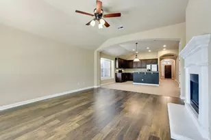 1614 Hidden Springs Path, Round Rock, TX 78665 - Photo 12