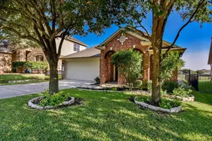 1614 Hidden Springs Path, Round Rock, TX 78665 - Photo 1