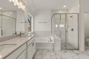 6900 Cliff Rose Dr, Spicewood, TX 78669 - Photo 10