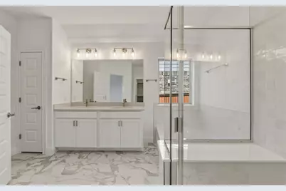 6900 Cliff Rose Drive, Spicewood, TX 78669 - Photo 10