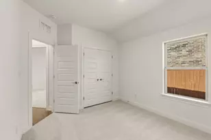 6900 Cliff Rose Dr, Spicewood, TX 78669 - Photo 16