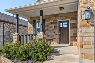 737 Blue Oak Blvd, San Marcos, TX 78666 - Photo 2