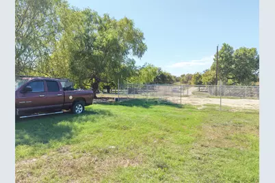 584 County Road 306 Road, Jarrell, TX 76537 - Photo 8