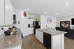 19017 Romano Dr, Elgin, TX 78621 - Photo 14