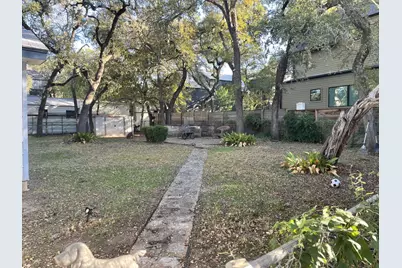 811 Herndon Lane, Austin, TX 78704 - Photo 4