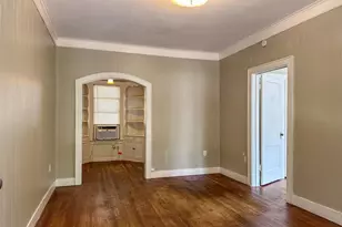 202 E 31st St, Austin, TX 78705 - Photo 14