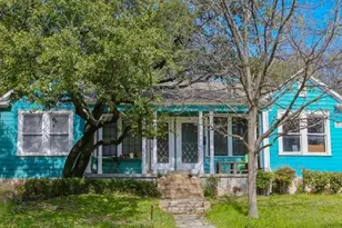 202 E 31st St, Austin, TX 78705 - Photo 1