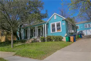 202 E 31st St, Austin, TX 78705 - Photo 12
