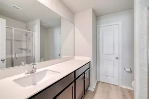 1000 Bright Star Cv, Georgetown, TX 78628 - Photo 24