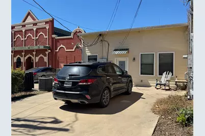 312 Main Street, Smithville, TX 78957 - Photo 10