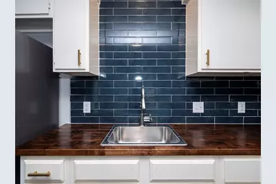 7004 Circle S Road #B, Austin, TX 78745 - Photo 4