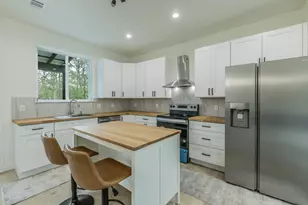 157 Wainee Dr, Bastrop, TX 78602 - Photo 6