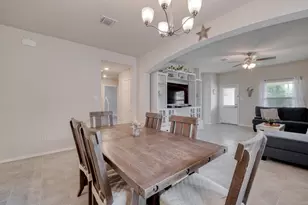 204 Taggart Trail, Jarrell, TX 76537 - Photo 14