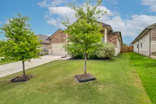 204 Taggart Trail, Jarrell, TX 76537 - Photo 2
