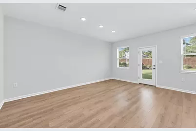 1612 Lorant Lane, Pflugerville, TX 78660 - Photo 10