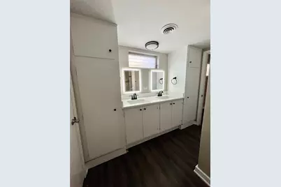 3304 Red River Street #104, Austin, TX 78705 - Photo 10