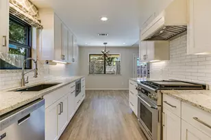 4708 Cap Rock Dr, Austin, TX 78735 - Photo 8