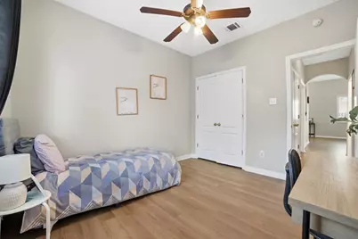 409 E Austin Avenue, Round Rock, TX 78664 - Photo 28