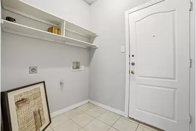 409 E Austin Avenue, Round Rock, TX 78664 - Photo 30