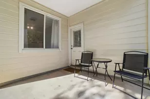 409 E Austin Ave, Round Rock, TX 78664 - Photo 32