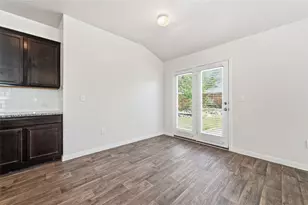 606 Quarton Dr, Hutto, TX 78634 - Photo 20