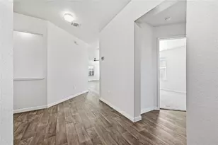 606 Quarton Dr, Hutto, TX 78634 - Photo 6