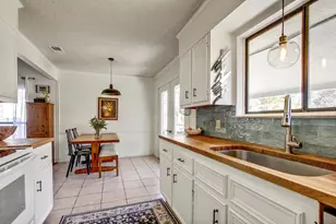 50109 Flintrock Dr, Georgetown, TX 78626 - Photo 12