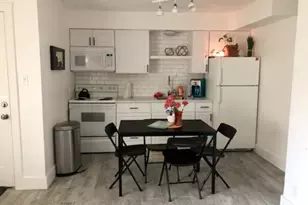 5909 Bolm Rd, Austin, TX 78721 - Photo 8