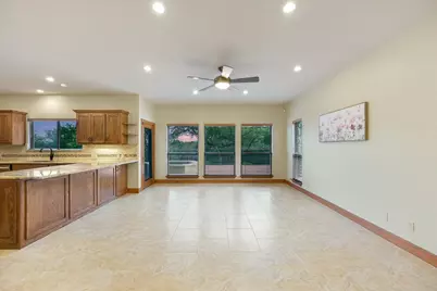 9111 Glenlake Drive, Austin, TX 78730 - Photo 18