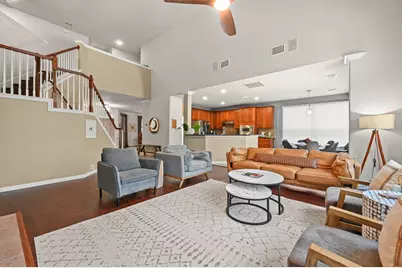 10512 Thoroughbred Drive, Austin, TX 78748 - Photo 8