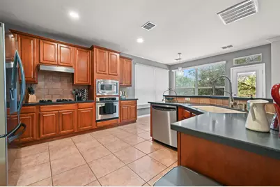 10512 Thoroughbred Drive, Austin, TX 78748 - Photo 14